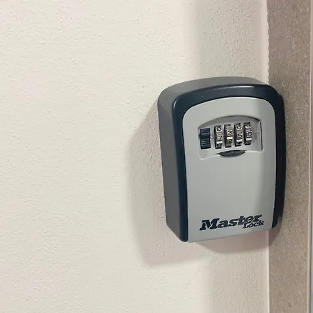 Rs Apartment *