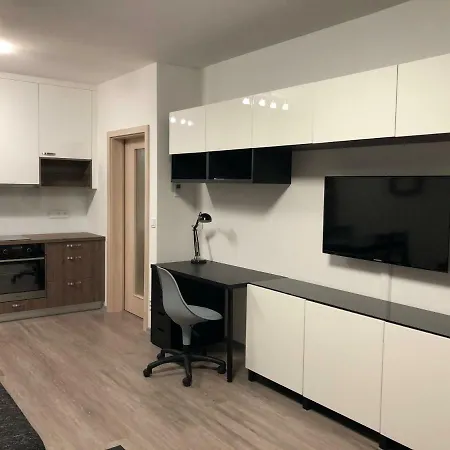 Apartment Rs *